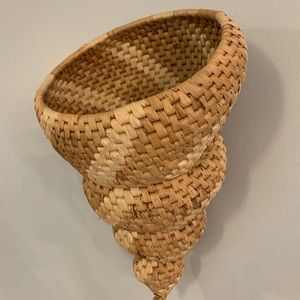 Woven Seashell Hanging Basket
